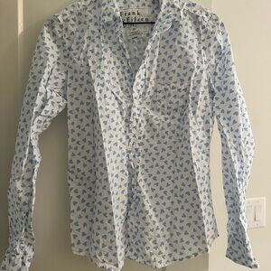 Frank & Eileen White Shirt with Blue Heart Pattern